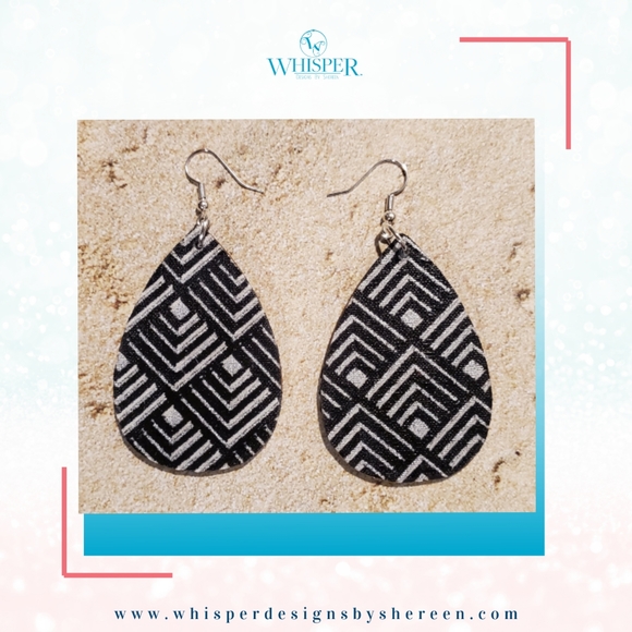 Jewelry - Picture 11 of 16